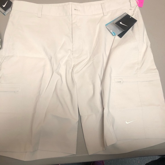 nike cargo golf shorts